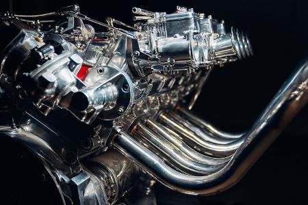 Ferrari V12-Motor als Tisch