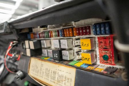 Porsche 959 Dakar (1986) Cockpit