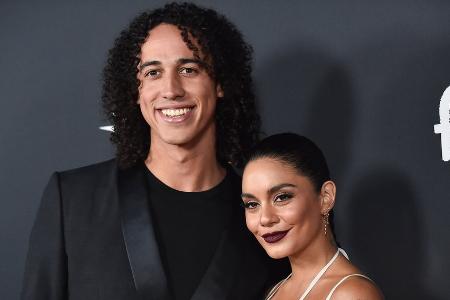 Endlich bestätigt: Vanessa Hudgens und Cole Tucker sind verlobt