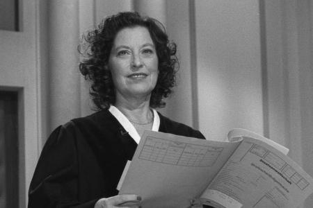 TV-Richterin Dr. Ruth Herz im Alter von 79 Jahren verstorben