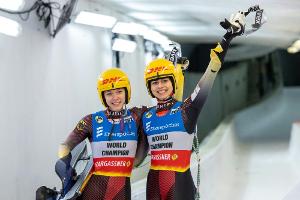 Deutsche Rodel-Dominanz: Drei Rennen, drei Siege