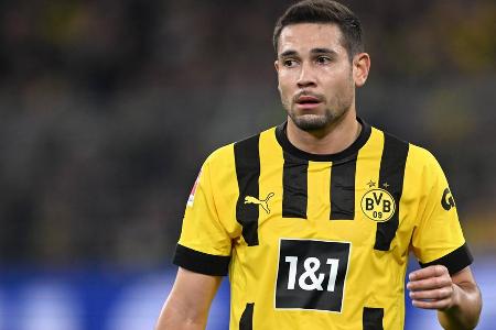 Raphael Guerreiro - Note: 2,5 - Besaß die ersten Chance des Spiels (10.), bei der sein Abschluss nicht gut war. Bot Weiser zu oft den Lauf in die Tiefe. In der zweiten Halbzeit auffällig und mit guten Aktionen. Lieferte mit einem grandiosen Pass die Vorlage zum 2:0-Endstand.
