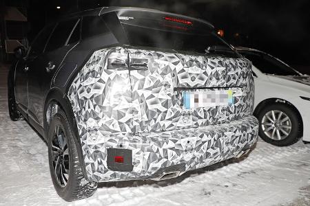 Erlkönig Peugeot 2008