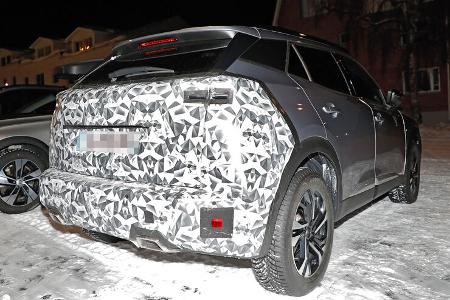 Erlkönig Peugeot 2008