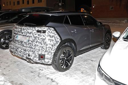 Erlkönig Peugeot 2008