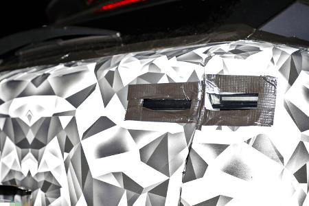 Erlkönig Peugeot 2008