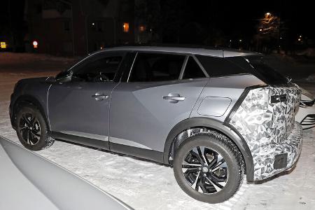 Erlkönig Peugeot 2008