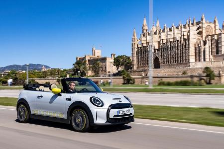 Mini Cooper SE Cabrio