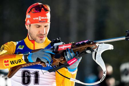 Arnd Peiffer (aktiv von 2009 bis 2021) - Seit dem Abschluss seiner sportlichen Laufbahn widmet sich der fünffache Weltmeister seinem Beruf als Bundespolizist. In seiner Freizeit ist er außerdem als TV-Experte in der 'ARD' tätig, begleitet und kommentiert die Biathlon-Wettbewerbe im ' Ersten' mit seinem Fachwissen.