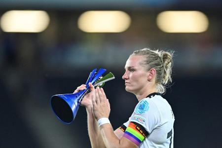 Popp zu WM-Prämien: 