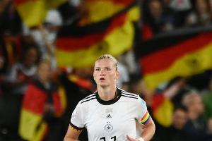 Frauen-WM: Popp kritisiert mögliches Saudi-Sponsoring