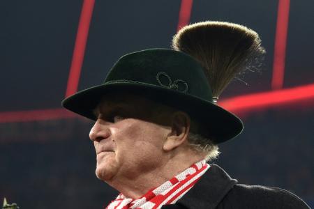 Hoeneß sieht bei Neuer 