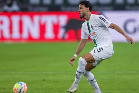 Ramy Bensebaini - Note: 3,0 - Setzte über die Außenbahn immer wieder Nadelstiche, brachte aber nicht verlässlich Gefahr. Dafür in der Defensivarbeit zuverlässig. Hielt die Seite gegen Cancelo erstaunlich ruhig.