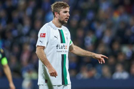 Christoph Kramer (bis 56.) - Note: 4,0 - War etwas das Sinnbild für das unbeständige Spiel der Fohlen im ersten Durchgang. Wirkte in der eigenen Hälfte unter Druck zuweilen unsicher. Löste seine Aufgabe in der Absicherung sonst ordentlich.