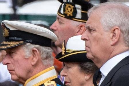König Charles III. macht ernst: Muss Prinz Andrew aus seiner Villa?