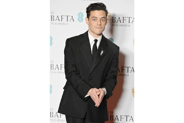Unter den Stars, die ihren Kolleg*innen an diesem Abend Beifall spendeten, war auch Rami Malek.