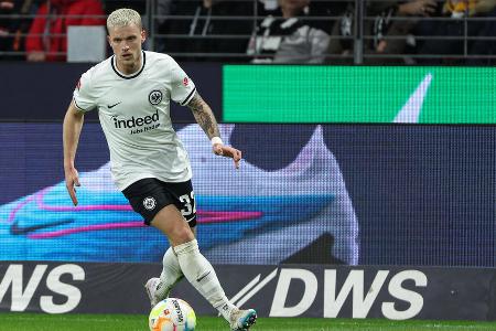 Philipp Max (bis 90.) - Note: 4,0 - Dachte im Angriffsspiel geradlinig und bot im Zusammenspiel mit Götze zunächst durchaus vielversprechende Spielzüge an. Konnte später nicht mehr viel entgegensetzen. Half hinten gegen den aktiven Lozano phasenweise zu wenig.