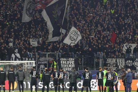 Polizei: 35 Festnahmen rund um Frankfurts Spiel gegen Neapel