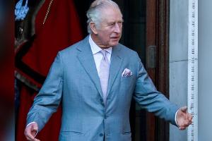Charles bricht mit der Tradition: Monarchen dürfen zur Krönung kommen