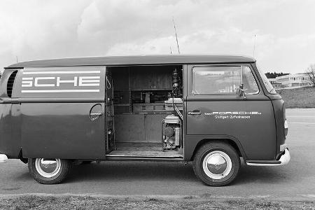 VW ID. Buzz Porsche Taycan Renndienst Historie