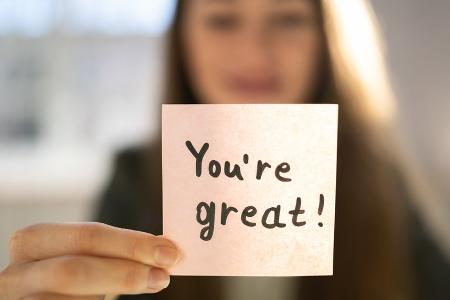 Komplimente machen: Wie man Wertschätzung richtig zeigt