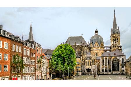 Aachen und Eifel Dom