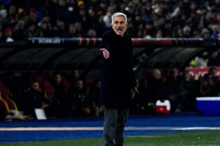 Vierten Offiziellen beschimpft: Mourinho verliert die Nerven