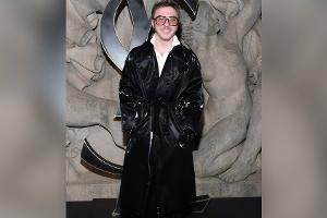 Rocco Ritchie: Sohn von Madonna setzt auf den 70er-Look