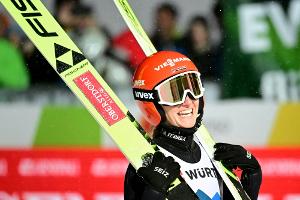 Althaus fiebert nach WM dem ersten Fliegen entgegen