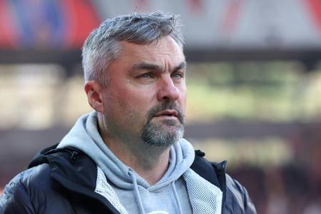 Schalke-Trainer Reis will 