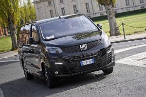 Fiat E-Ulysse Elektro-Van 2022 Fahrbericht 