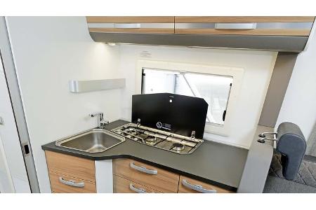 Adria Matrix Axess 600 DT (2020)