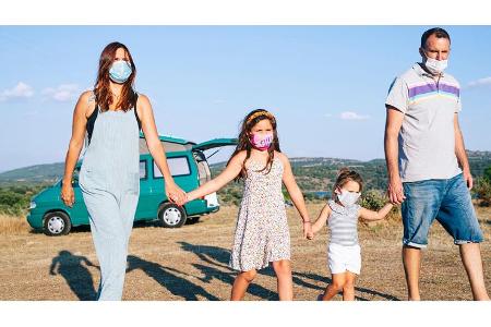 Maske, Familie, Urlaub, Corona