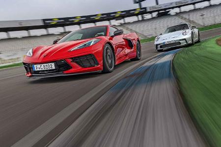 Chevrolet Corvette Stingray, Porsche 911 GT3 Touring