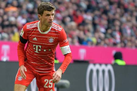 Thomas Müller (ab 71. Minute) - ohne Bewertung - Blieb nach seiner Einwechslung auffällig unauffällig. Das lag auch daran, dass die Bayern ihre komfortable Führung nicht mehr zwingend ausbauen wollten.