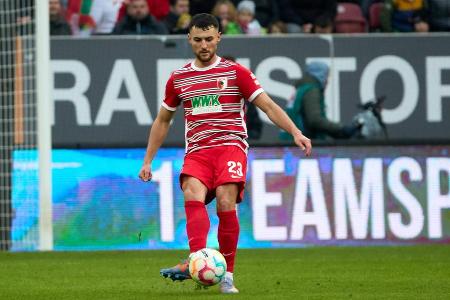 Maximilian Bauer - Note: 5,0 - Wie Gumny hatte auch Bauer mit dem brutalen Tempo der Bayern in Durchgang eins zu kämpfen.