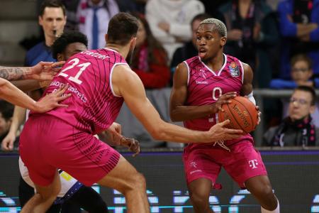 BBL: Bonn behauptet Vorsprung auf Alba