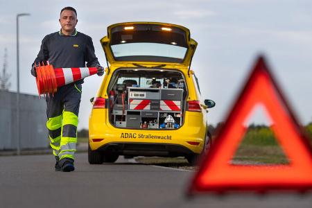 ADAC Pannenhilfe Straßenwacht Gelber Engel 2022