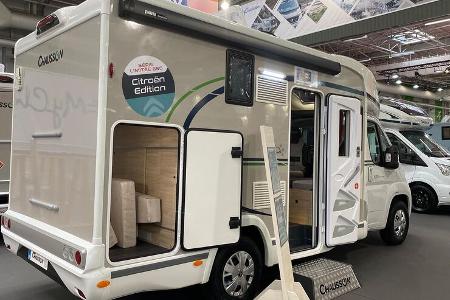 Heckansicht, Heckgarage, Teilintegriert