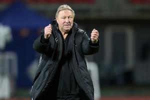 Hrubesch bleibt HSV-Nachwuchsleiter