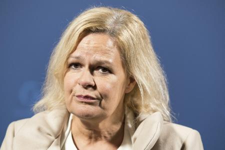 Faeser verurteilt Ausschreitungen