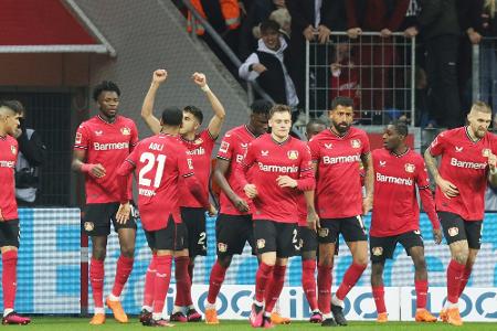 Zwei Elfmeter: Bayern stürzen von der Tabellenspitze