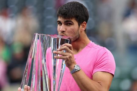 Alcaraz nach Turniersieg in Indian Wells wieder Nummer eins