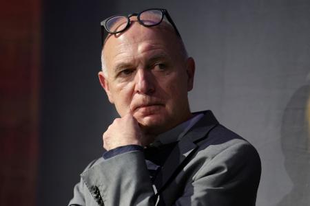 Neuendorf verteidigt Rückkehr zur Deutschland-Binde