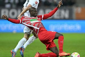 Augsburger Yeboah fällt länger aus