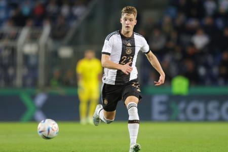 U21 in Rumänien mit Netz und Atubolu
