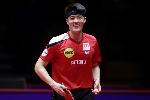 Tischtennis: Düsseldorf feiert Hinspiel-Sieg im CL-Finale