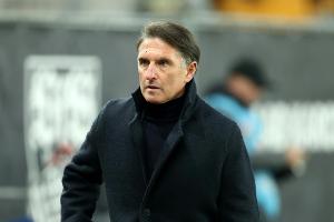 VfB-Sportdirektor Wohlgemuth lässt Labbadias Zukunft offen