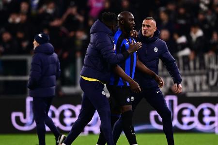 Lukaku wird rassistisch beleidigt - und vom Platz gestellt