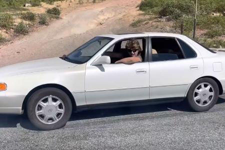 10/2021_Tesla Rekuperation durch Abschleppen